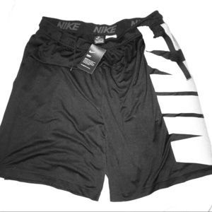 NIKE Men 2XL Black Basketball Shorts Dry-Fit BNWT
